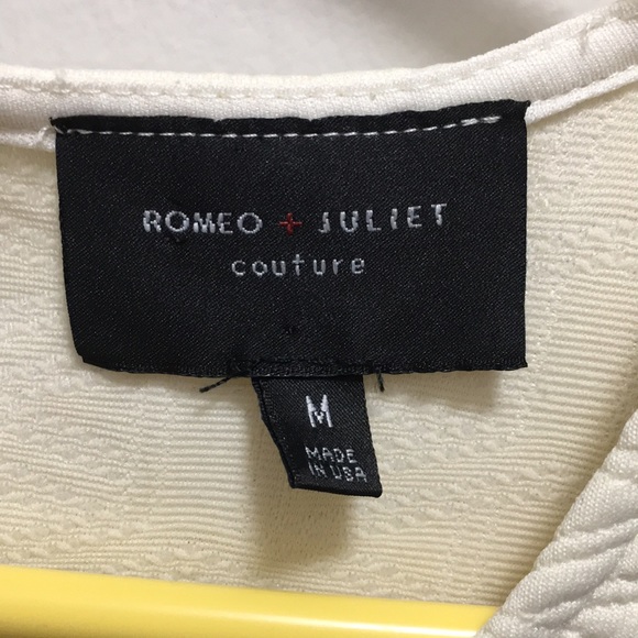 Romeo & Juliet Cream Dress, Size M - Picture 8 of 8